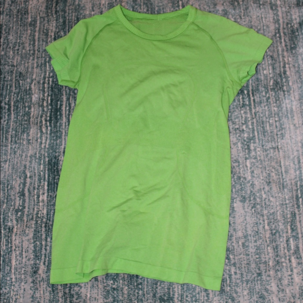 lulu lemon shirt